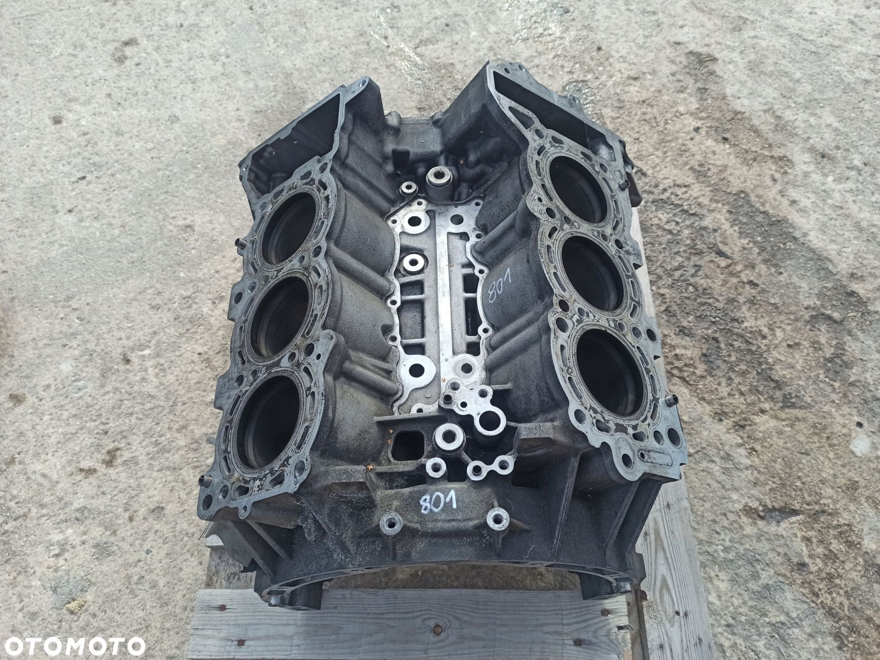 Blok silnika MERCEDES 3.0CDI V6 A642 OM642 - 1