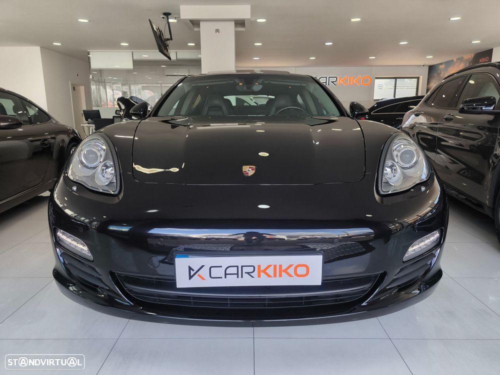 Porsche Panamera Platinum Edition - 3