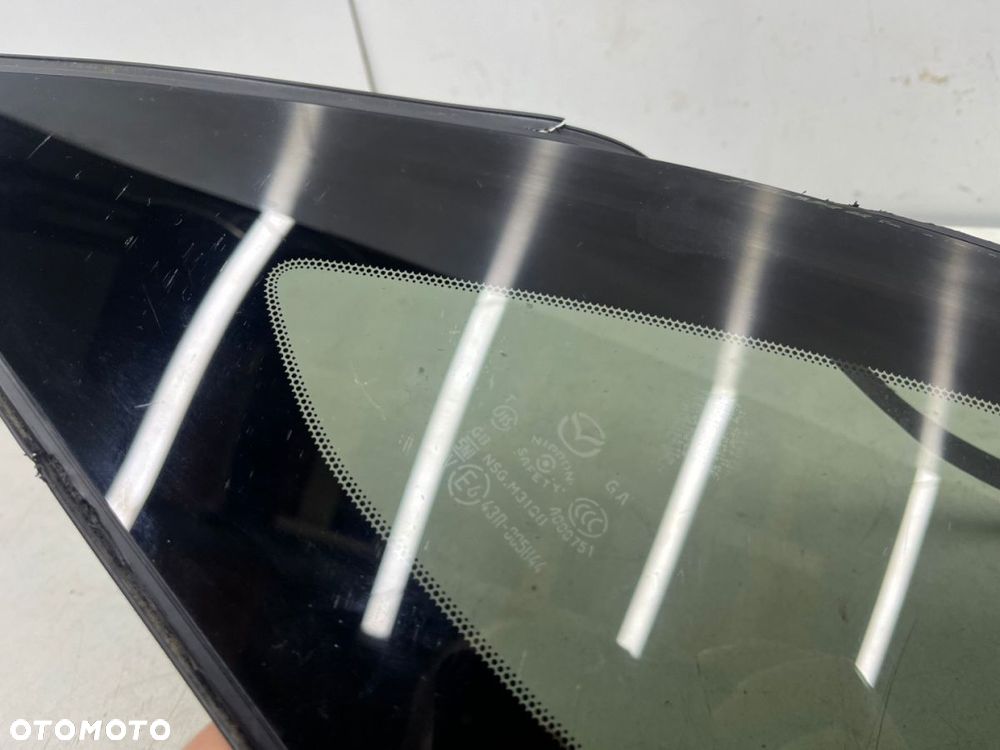 Szyba boczna Mazda CX-3 CX3 14-21r. trójkąt karoseryjna prawa tylna prawy tył oryginalna CIEMNA - 4