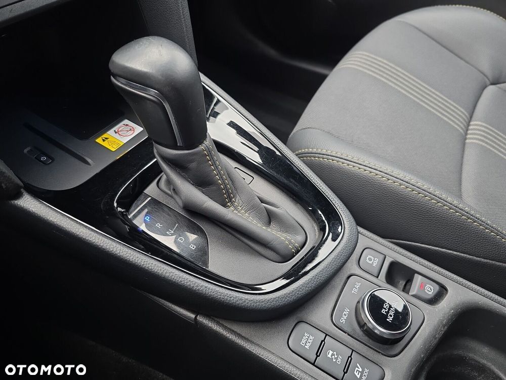 Toyota Yaris Cross Hybrid 1.5 Adventure 4x4 - 26