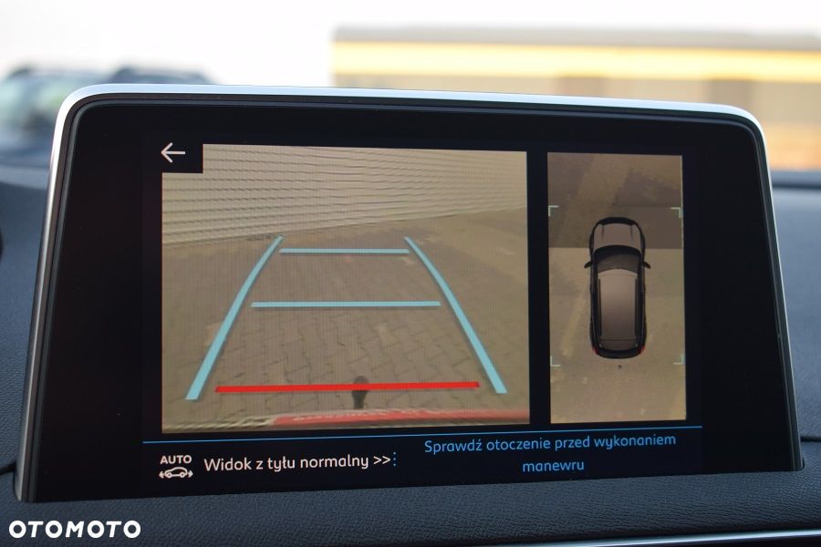 Peugeot 3008 1.2 PureTech GPF Allure S&S - 17