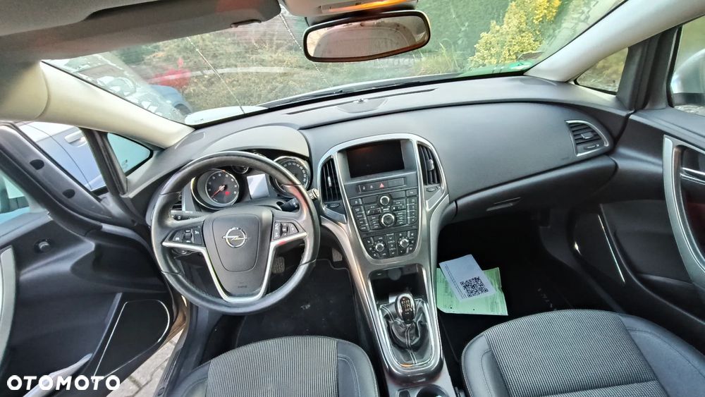 Opel Astra 1.4 Turbo Cosmo - 16