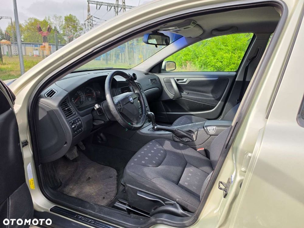 Volvo S60 - 17