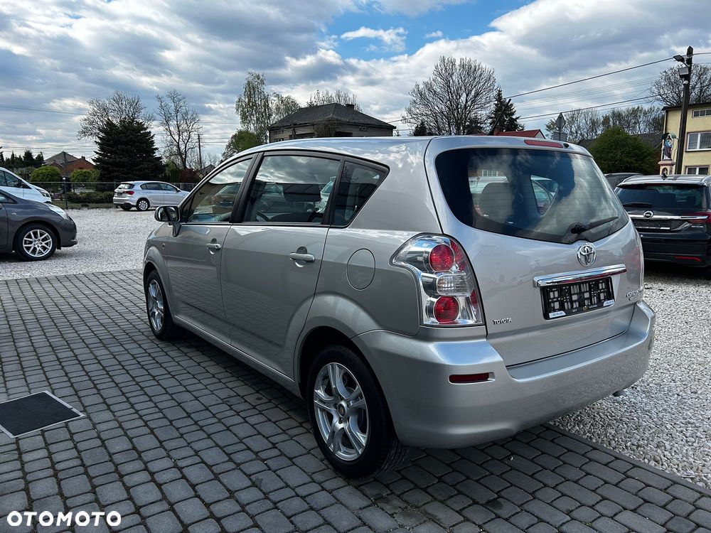 Toyota Corolla Verso 1.8 Sol + 7os - 4