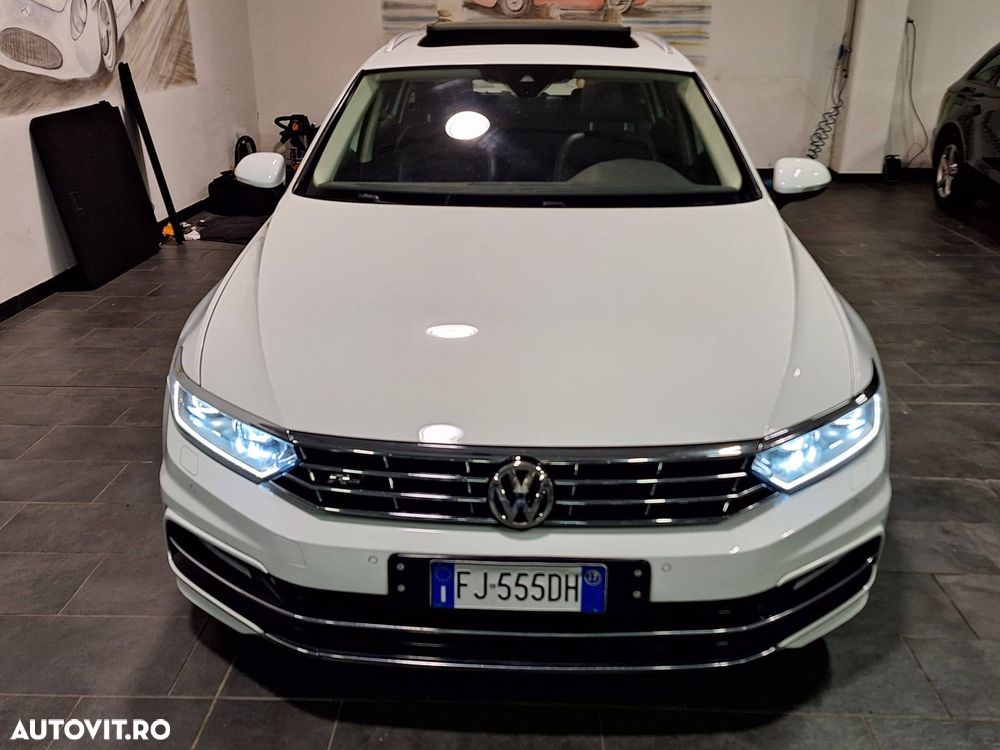 Volkswagen Passat 2.0 TDI SCR DSG Highline - 5