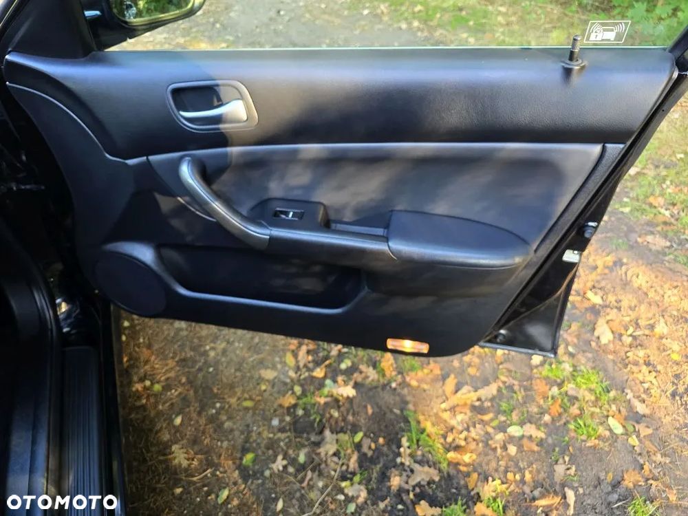 Honda Accord Tourer 2.0 i Sport - 18