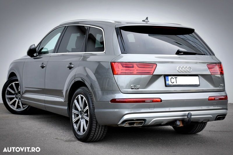 Audi Q7 3.0 TDI Quattro Tip - 6