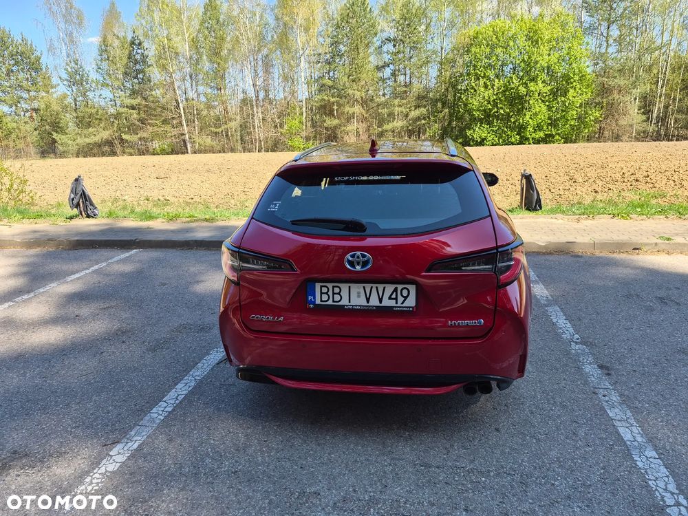 Toyota Corolla 2.0 Hybrid Executive - 7
