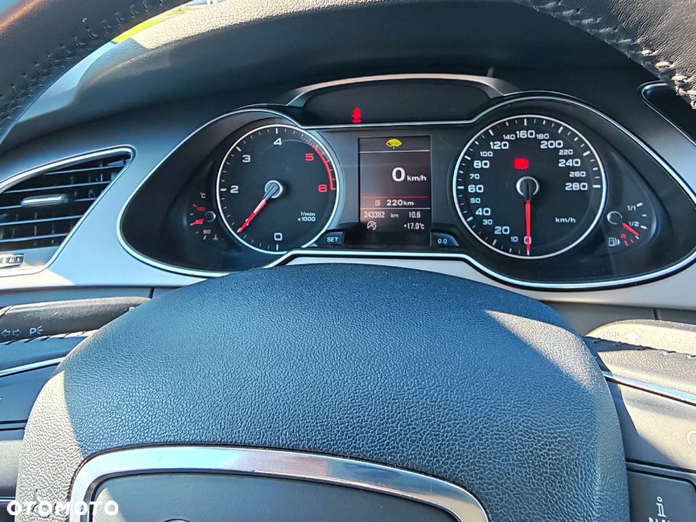Audi A4 Avant 2.0 TDI DPF Attraction - 26