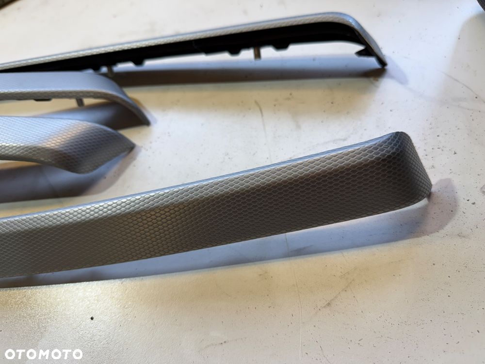 Dekory listwy boczków e90 e91 aluminium Carbon metalowy - 2