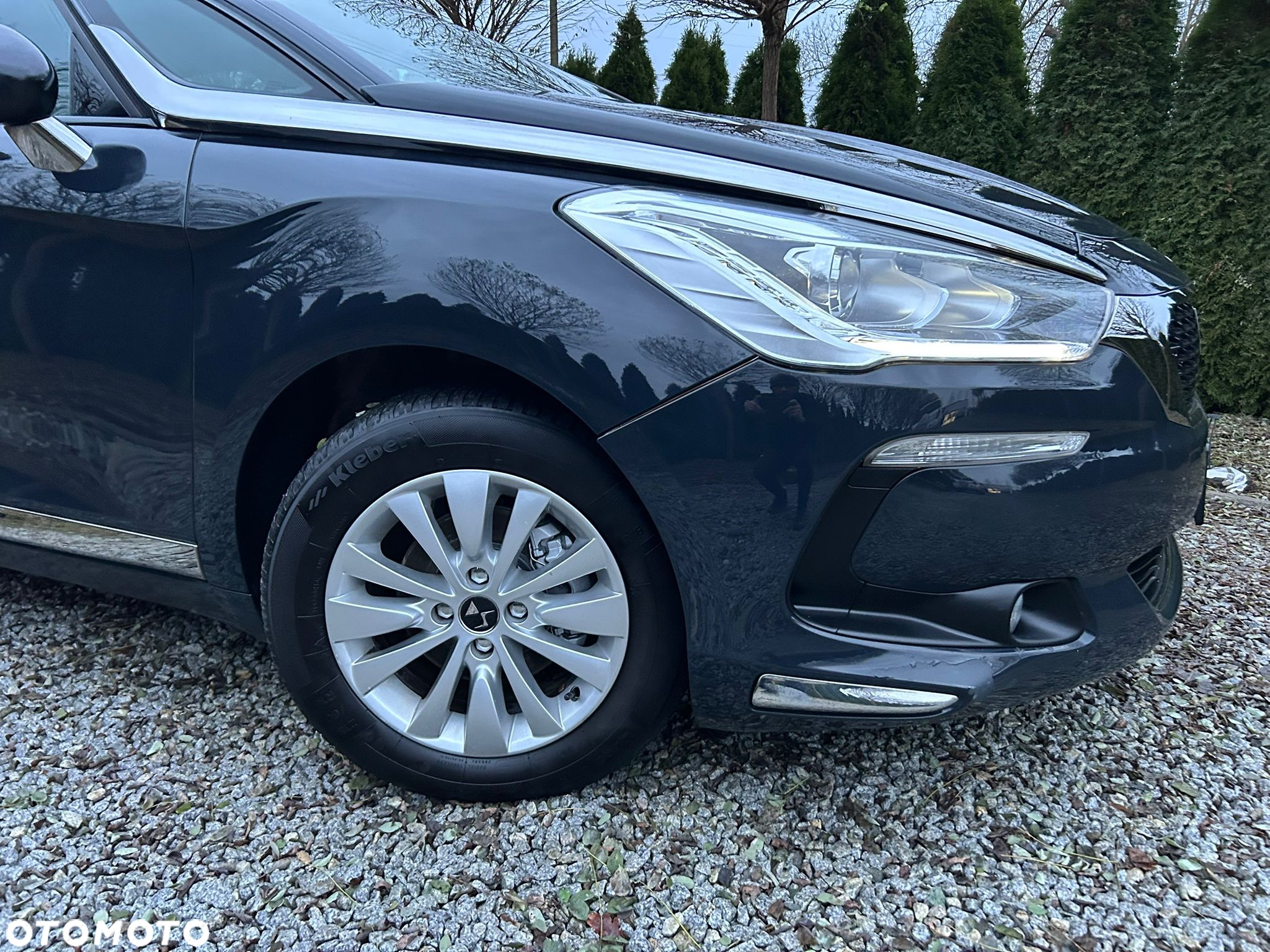 Citroën DS5 1.6 BlueHDi SoChic - 17