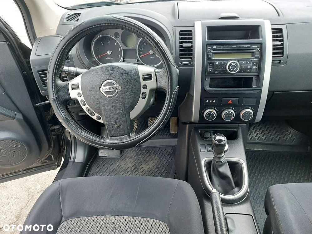 Nissan X-Trail - 18