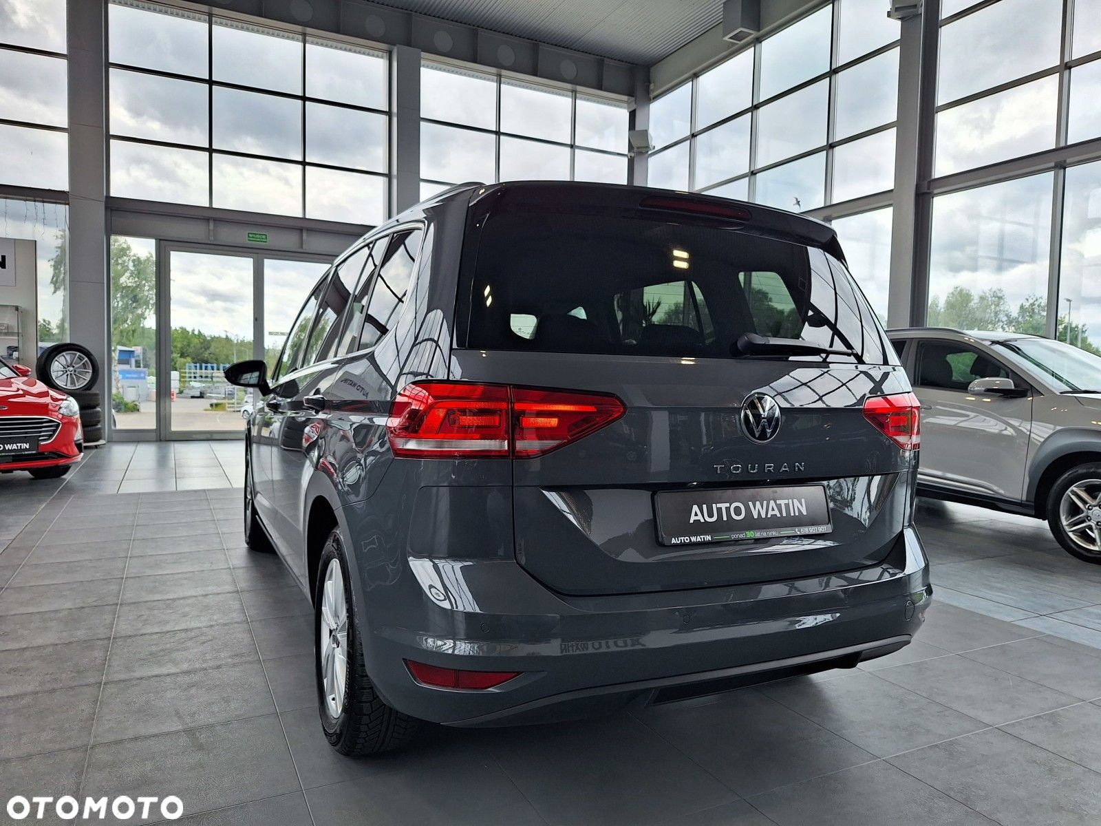 Volkswagen Touran 2.0 TDI BMT SCR Comfortline - 2