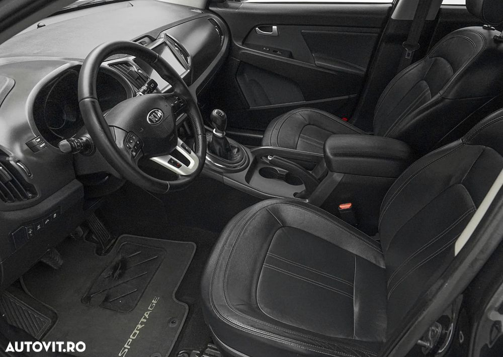 Kia Sportage 2.0 DSL HP 6MT 4x4 Style - 13