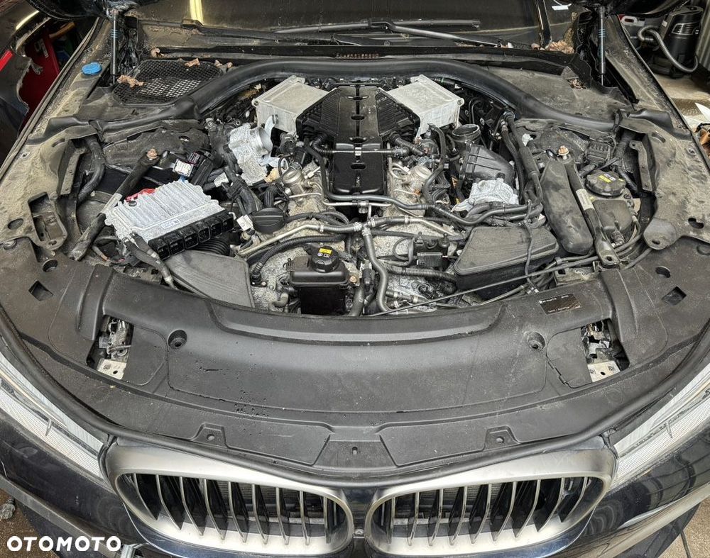 Kompletny silnik BMW M760xi V12 G11 G12 N74B66 610KM 6.6 Rolls Royce RR31 - 1