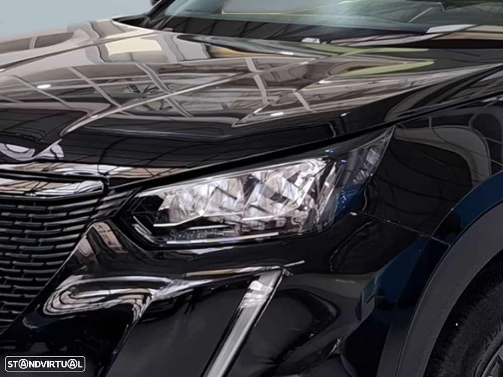 Peugeot 2008 1.2 PureTech Active Pack - 16