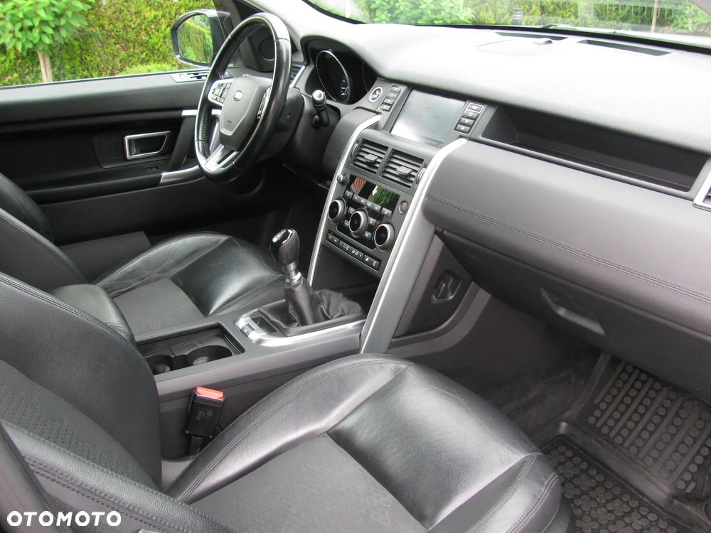 Land Rover Discovery Sport TD4 HSE - 18