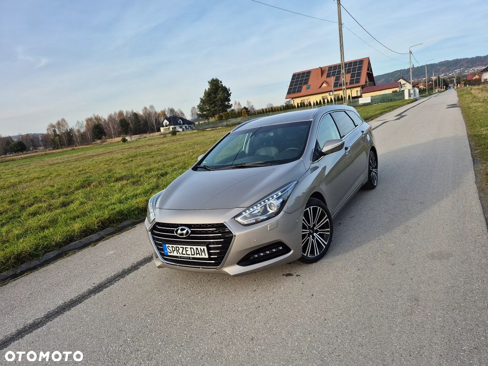 Hyundai i40 Kombi 1.7 CRDi DCT Premium - 30