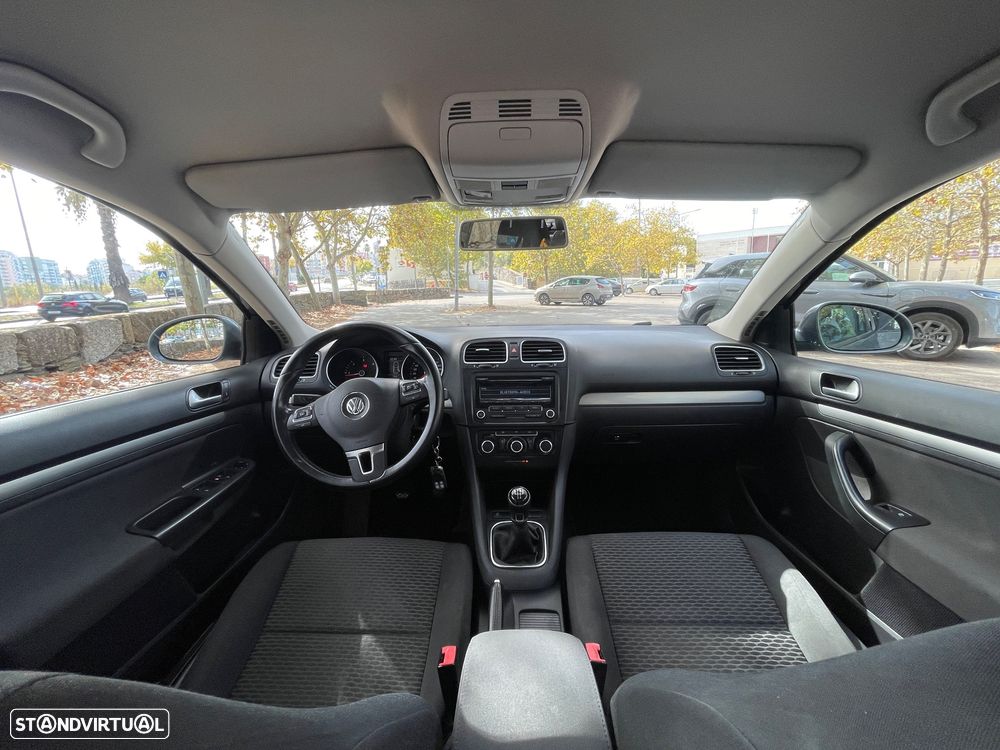 VW Golf Variant 1.6 TDi Confortline - 5
