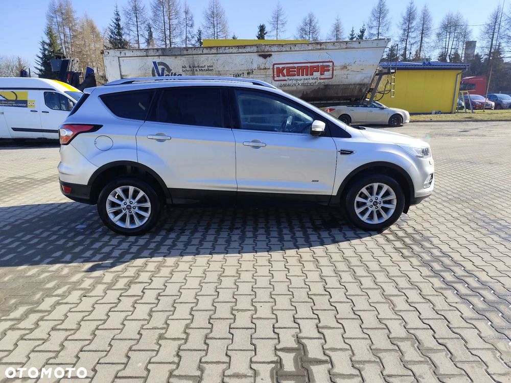 Ford Kuga 1.5 EcoBoost 4x4 Titanium - 4