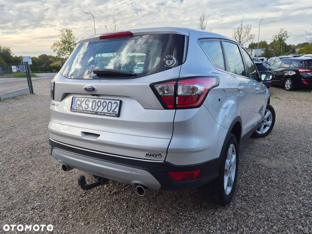 Ford Kuga 2.0 TDCi 4x4 Titanium - 28