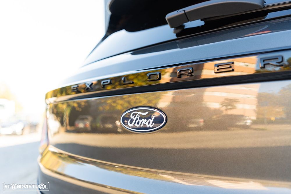 Ford Explorer 77 kWh Premium - 28