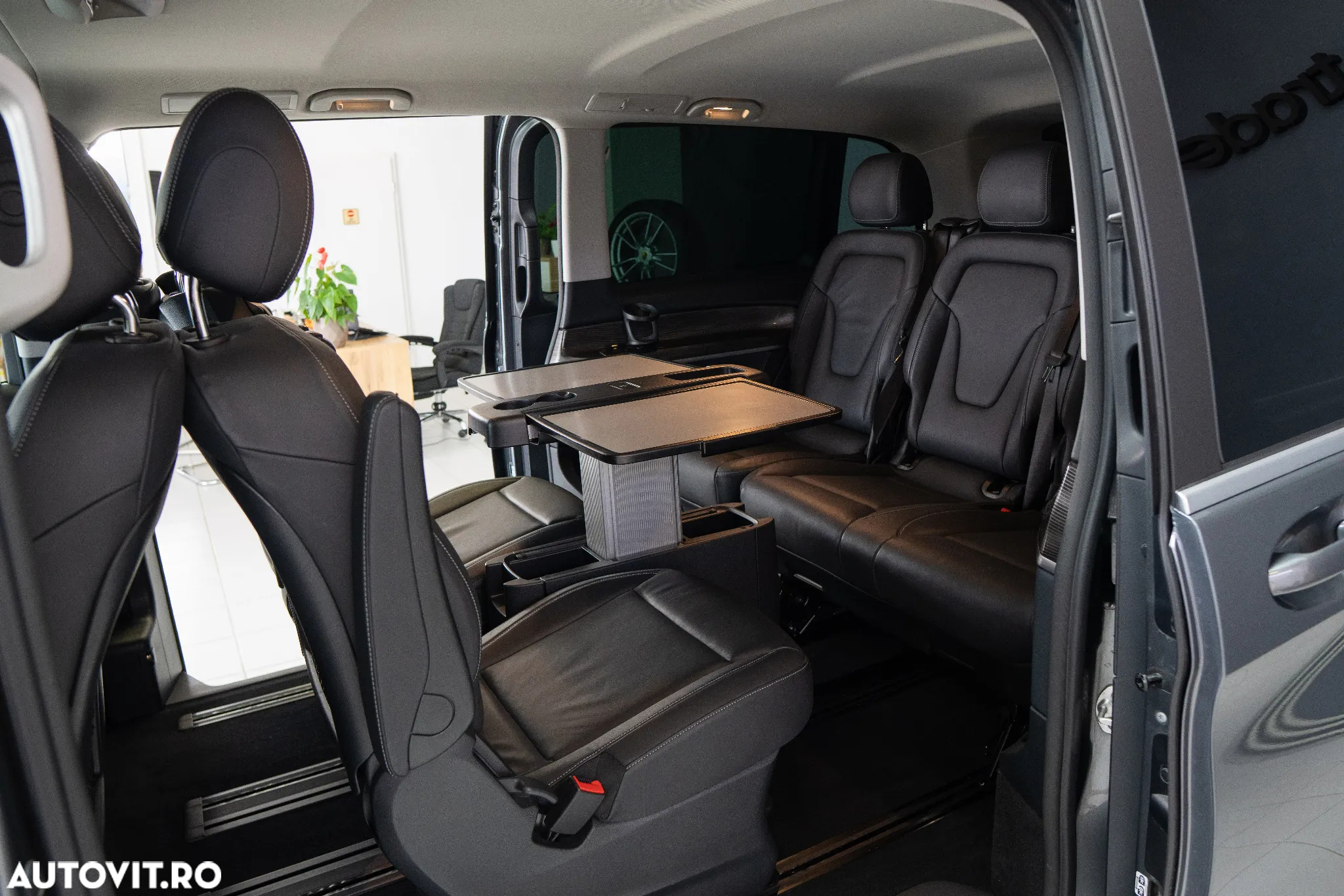 Mercedes-Benz V 250 d Combi Lung 190 CP AWD 9AT AVANTGARDE - 15