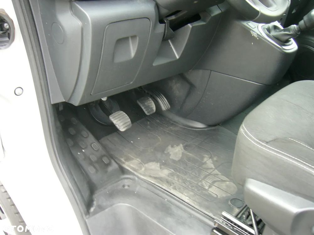 Nissan NV300 LONG L2H1 2,0 DCI 120Ps EURO6 - 18