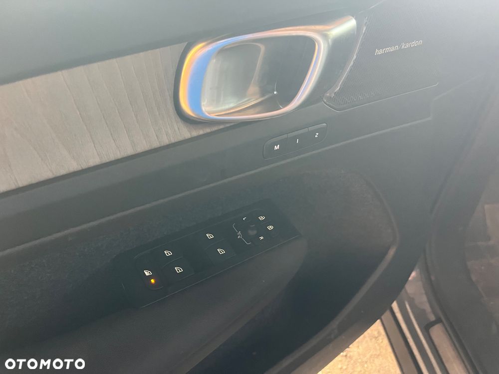 Volvo XC 40 T5 AWD Inscription - 11