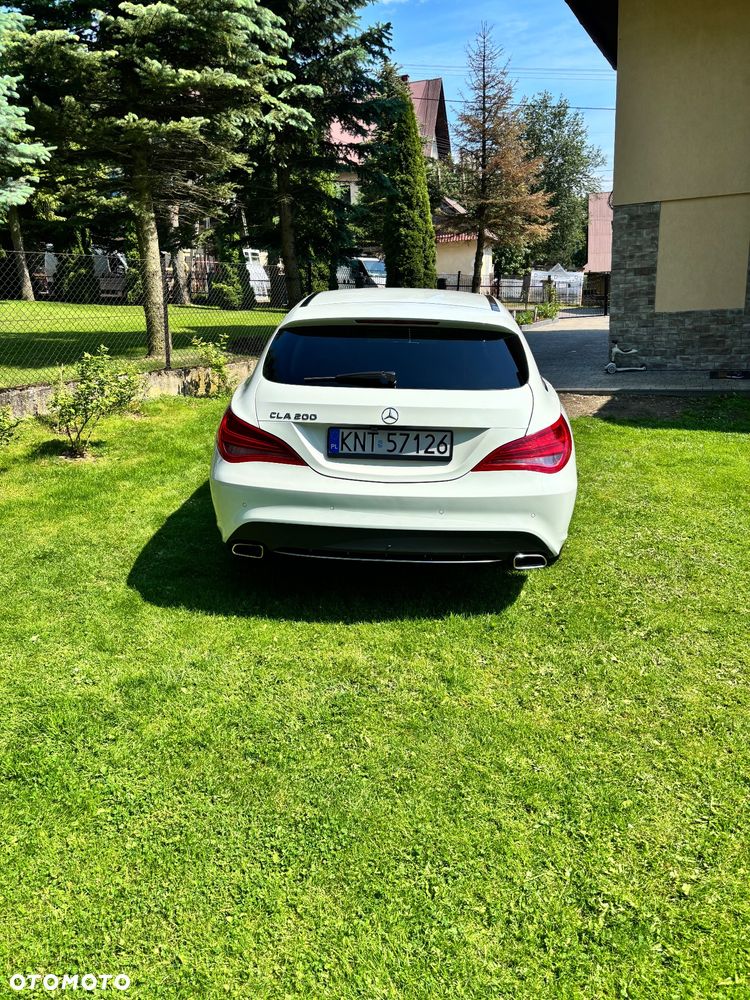 Mercedes-Benz CLA 200 7G-DCT - 6
