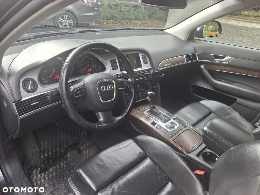 Audi A6 - 6