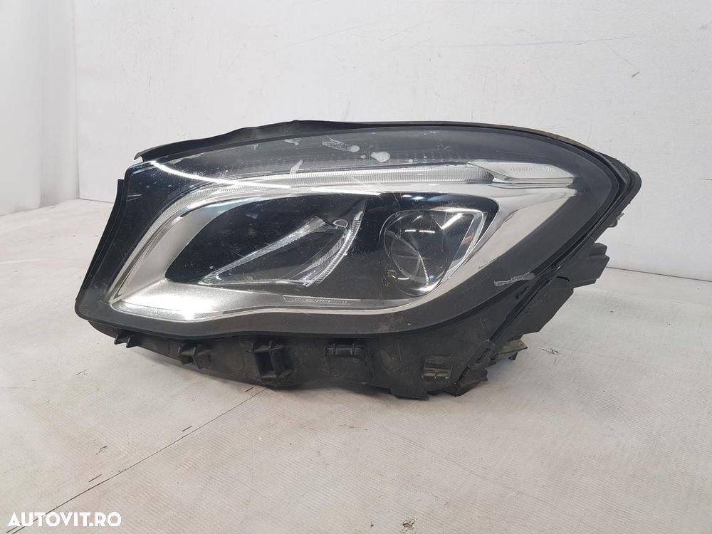 Far stanga full led Mercedes GLA X156 dupa 2015 - 3