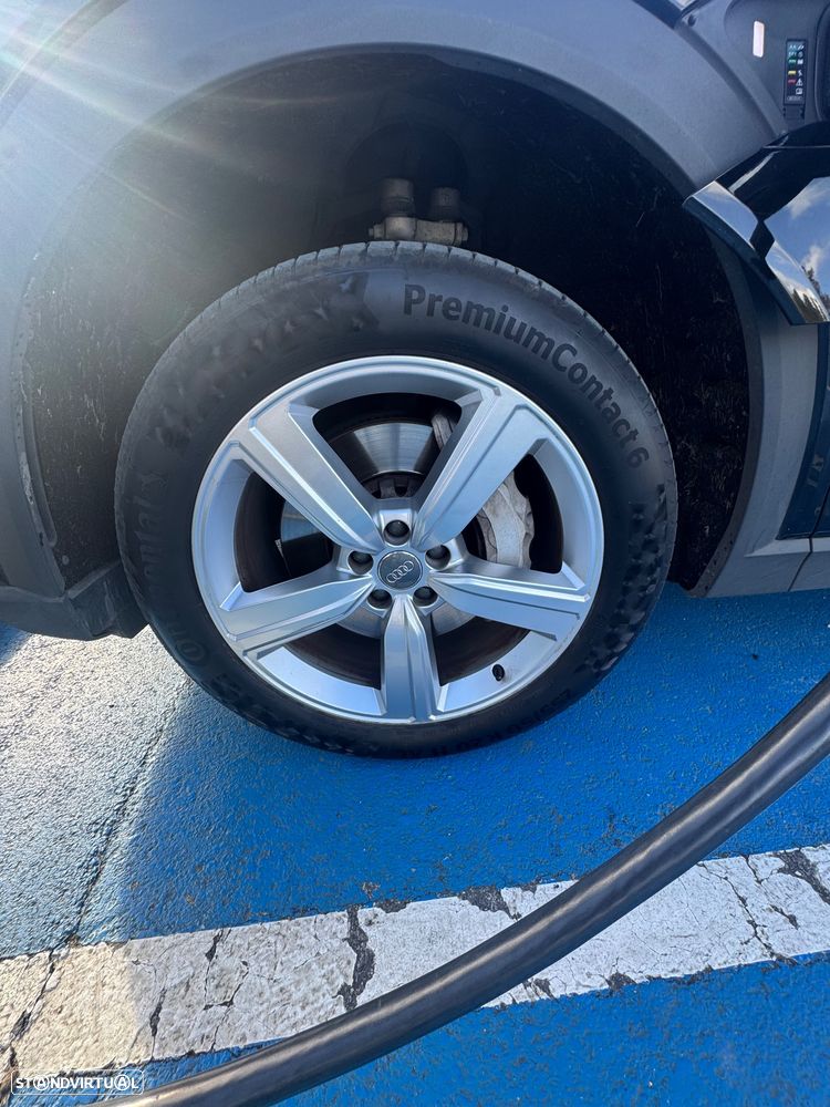 Audi e-tron 55 quattro - 5