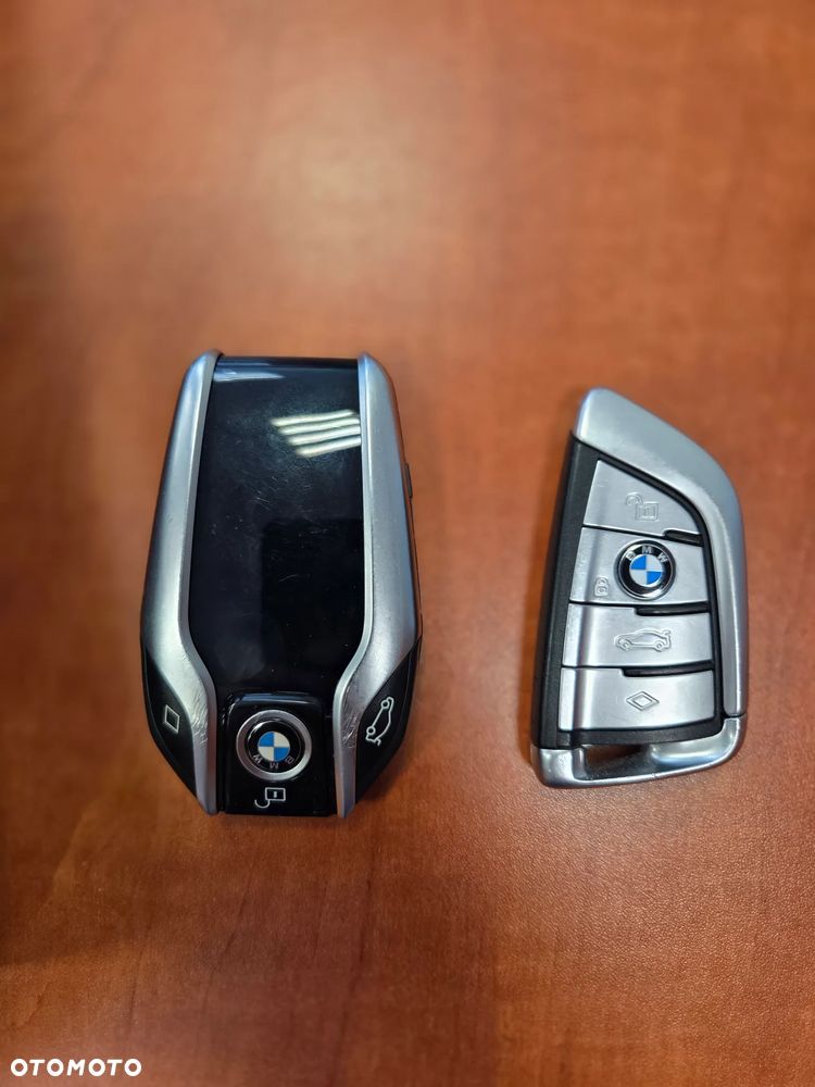 BMW Seria 7 730d - 30