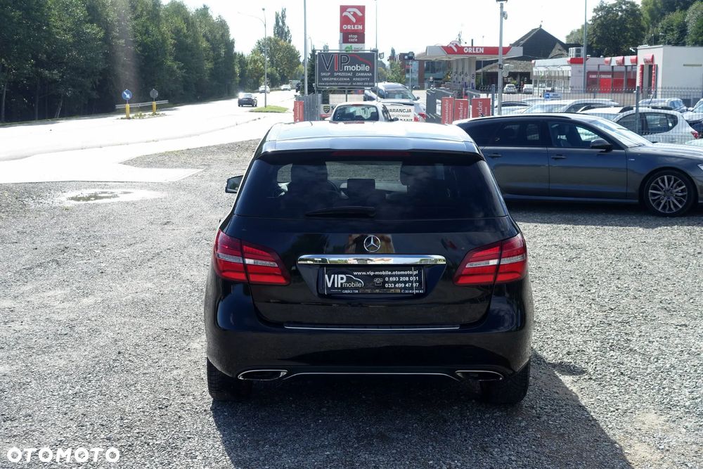 Mercedes-Benz Klasa B 180 7G-DCT Style - 6