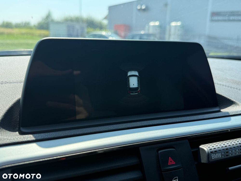 BMW Seria 1 118i M Sport Shadow - 22