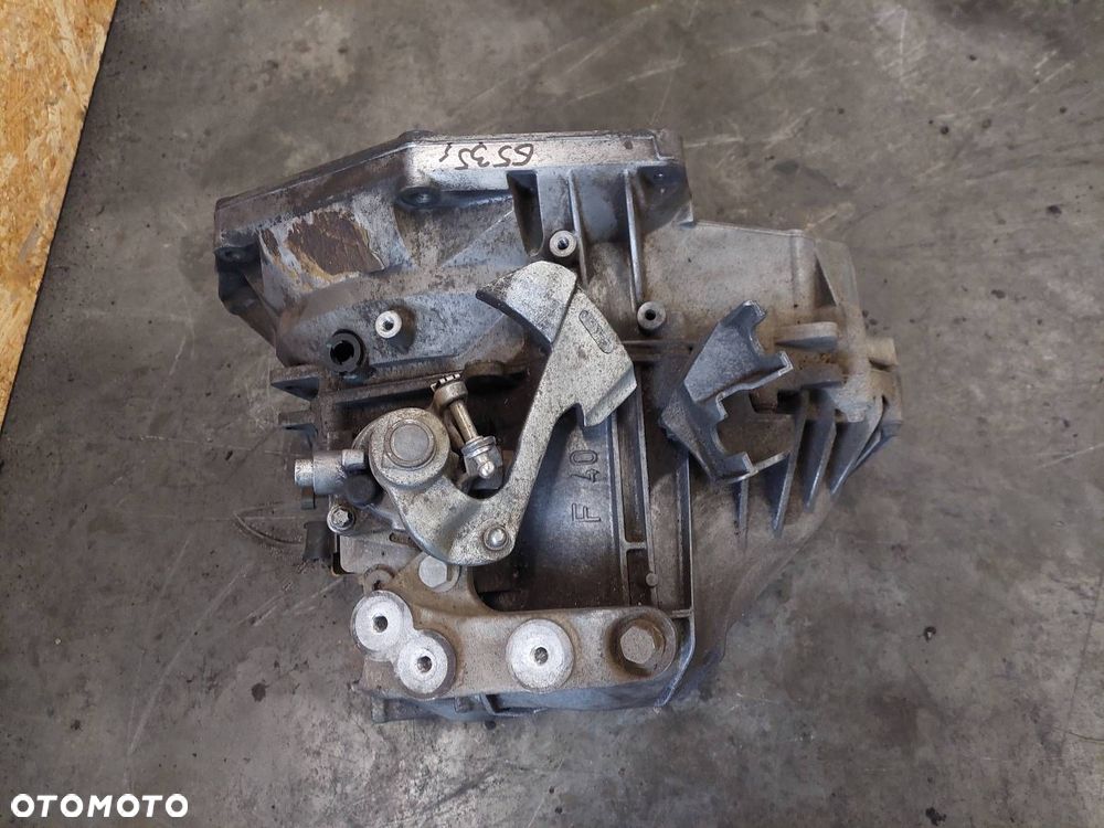 SKRZYNIA BIEGÓW + WYBIERAK OPEL INSIGNIA A 2.0 CDTI MANUAL 6 BIEGÓW F40 - 5