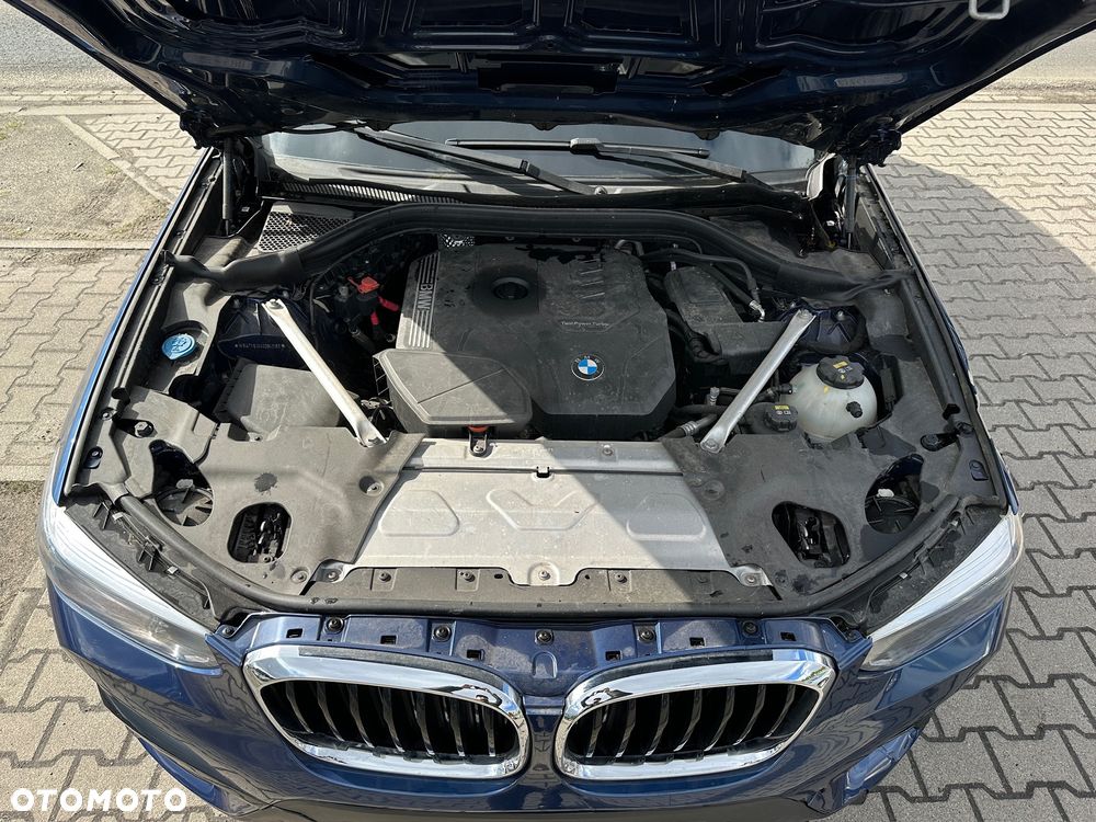 BMW X3 xDrive30i GPF Luxury Line - 11