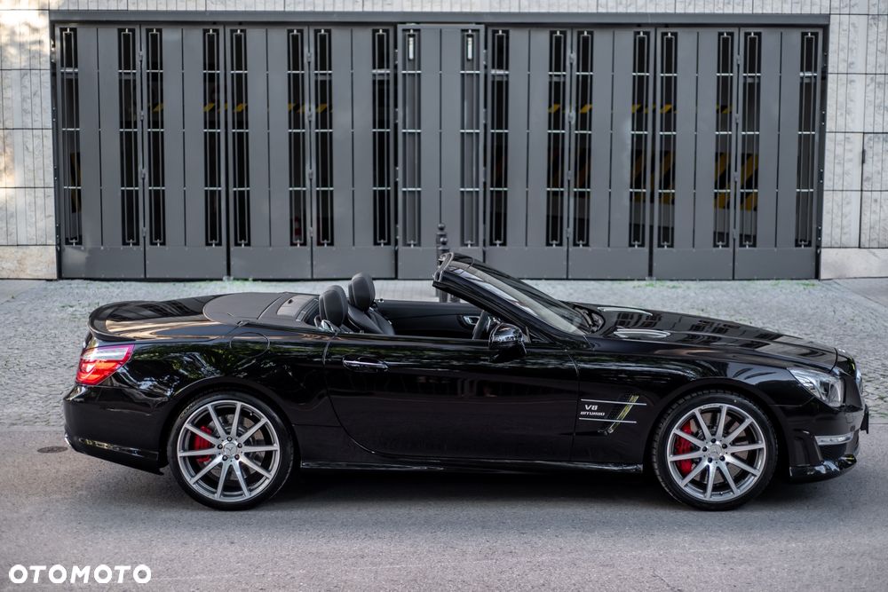 Mercedes-Benz SL 63 AMG AMG Speedshift MCT 7-Gang Sportgetriebe AMG Performance Package - 31