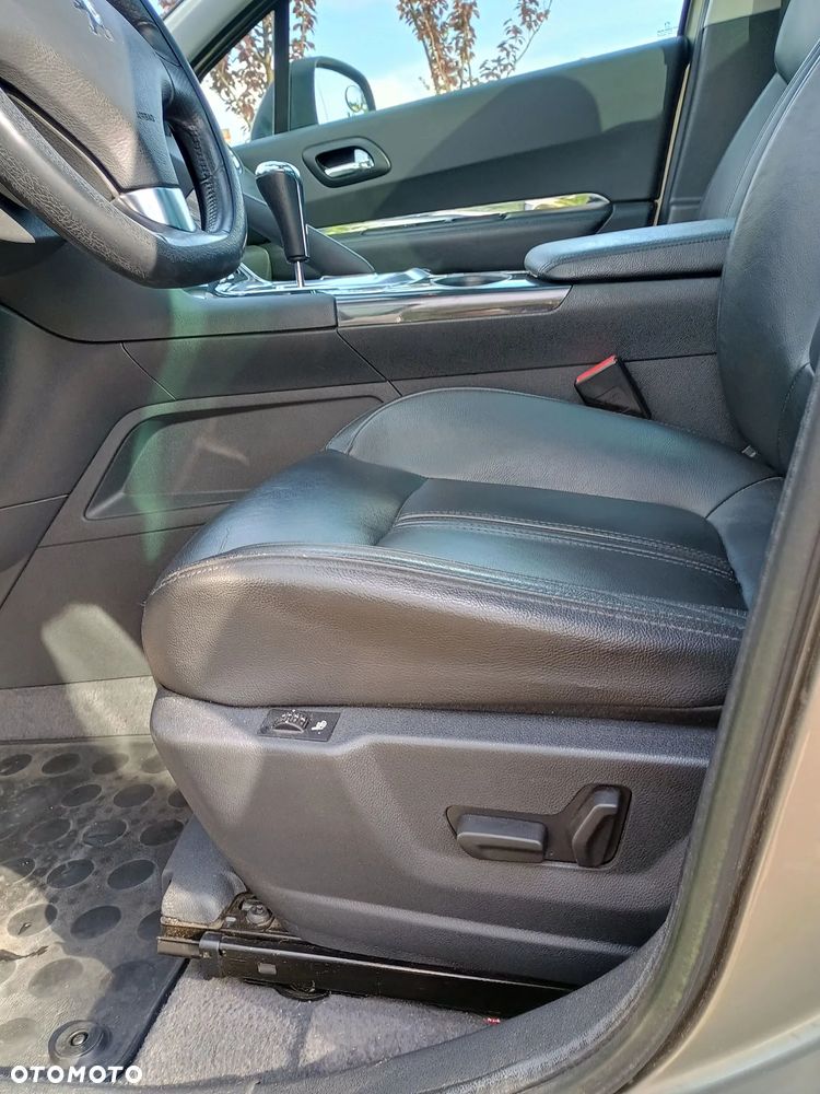 Peugeot 3008 e-HDi FAP 110 EGS6 Stop&Start Access - 21