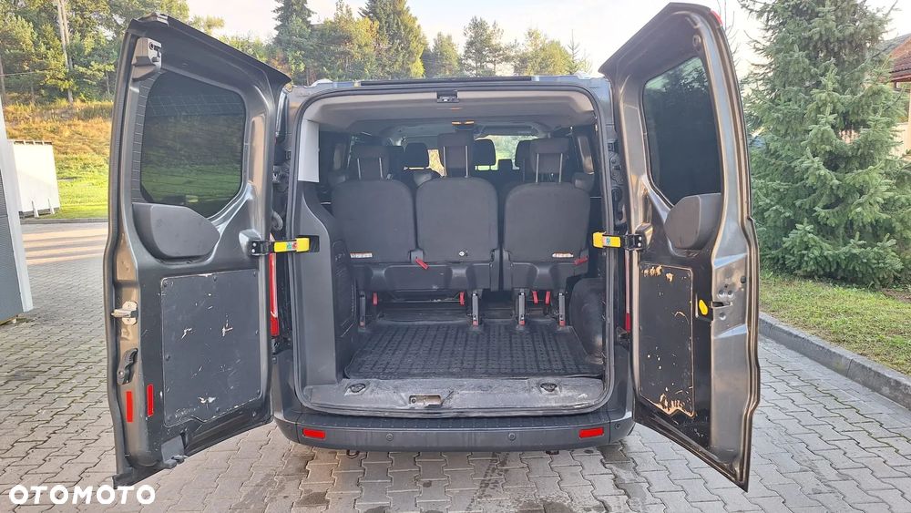 Ford Transit Custom - 11