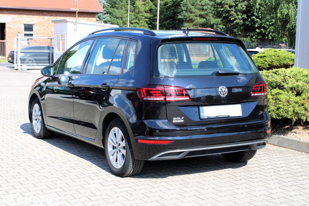 Volkswagen Golf Sportsvan - 4