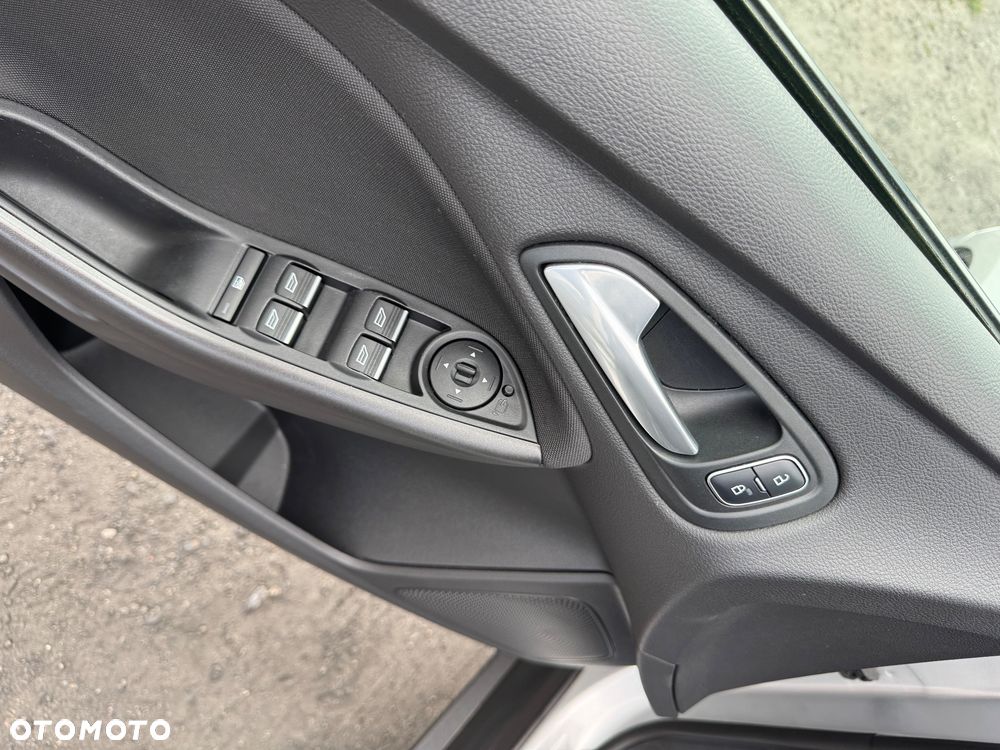 Ford Focus - 23