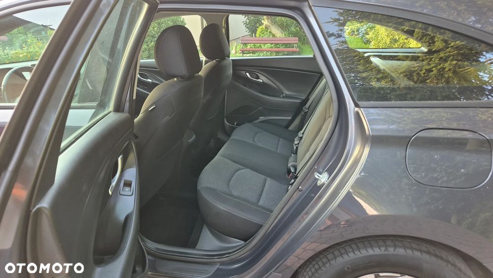 Hyundai i30 1.6 CRDI 48V-Hybrid DCT EDITION 30+ - 26