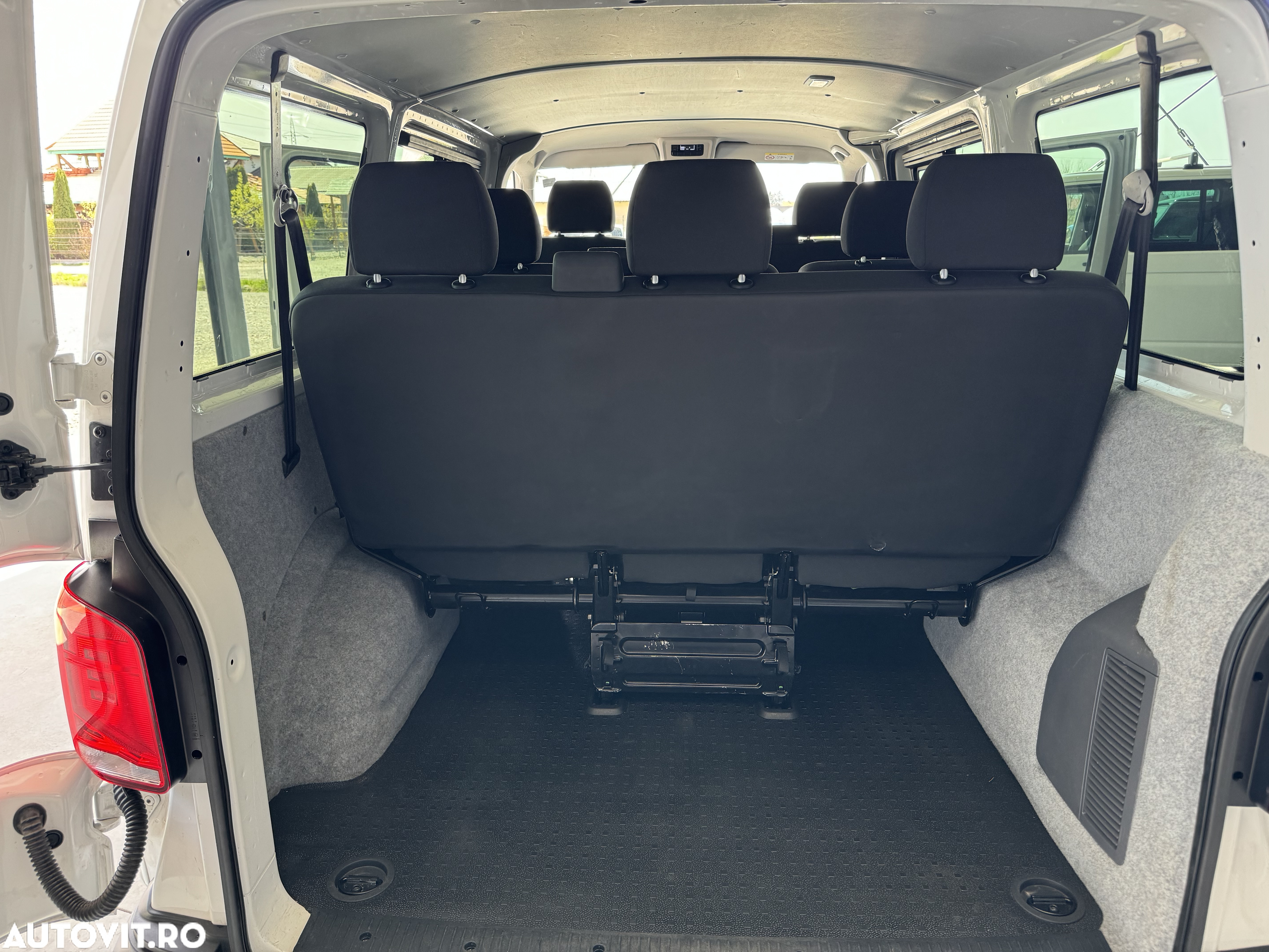 Volkswagen Transporter - 20