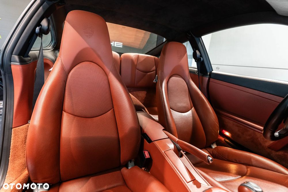 Porsche 911 Turbo Tiptronic S - 15