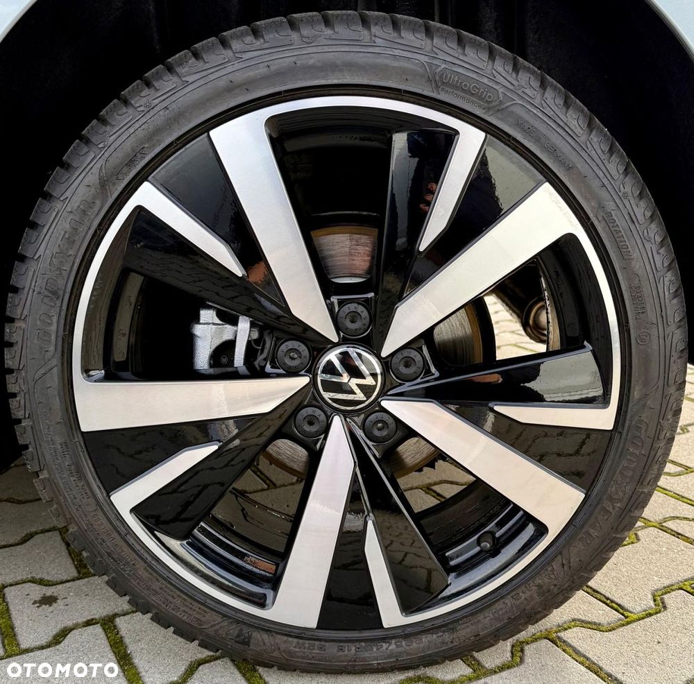 Volkswagen Golf - 29