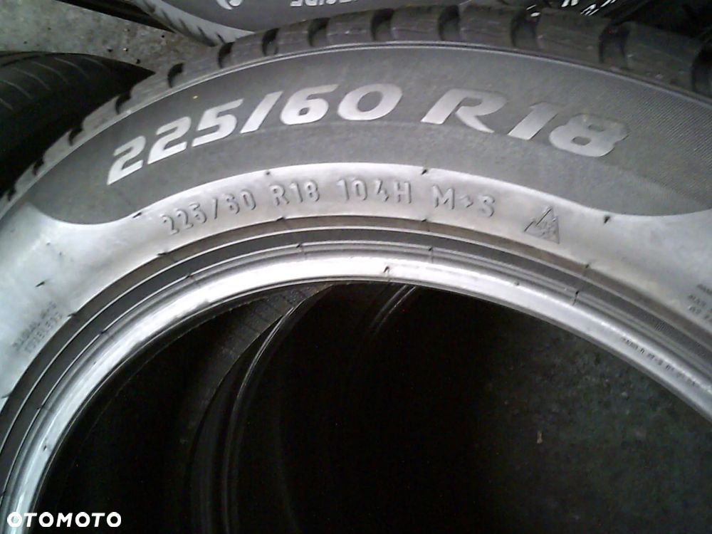 PIRELLI Sottozero 3 225/60R18 6,5mm 2022 - 2