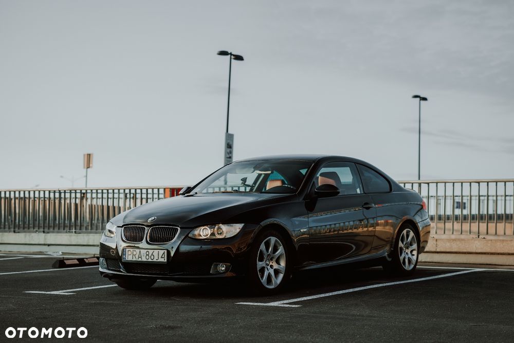 BMW Seria 3 320i M Sport Edition - 3