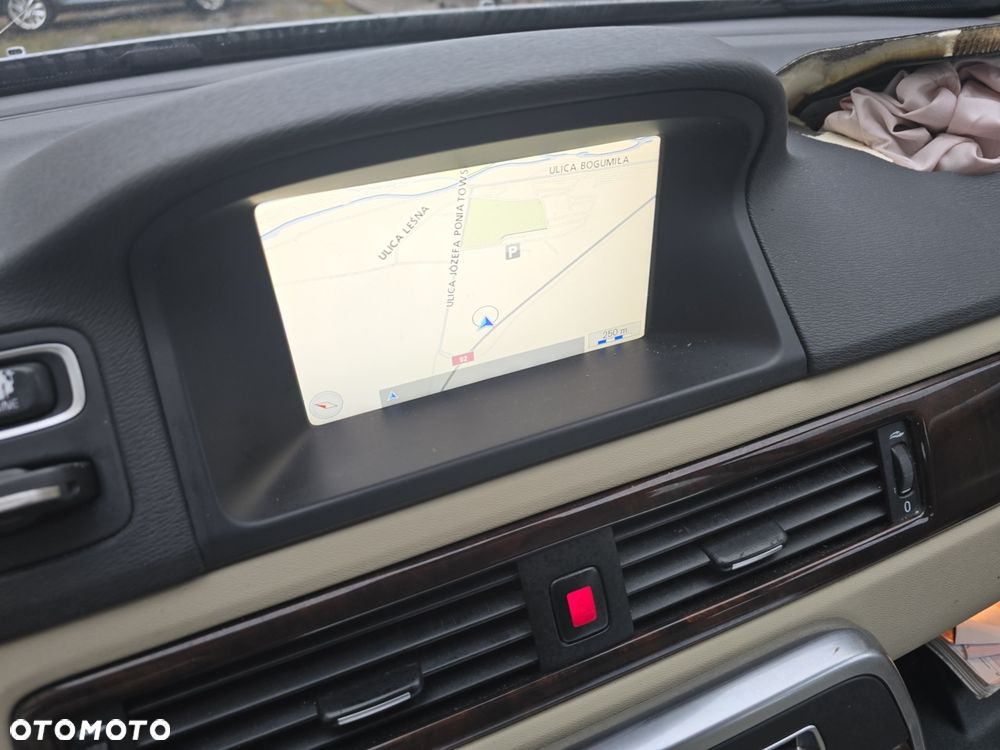 Volvo V70 D4 Summum - 25